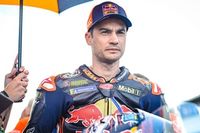Pedrosa seguir&aacute; en 2025 como piloto de desarrollo de KTM