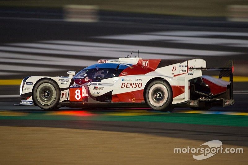 #8 Toyota Gazoo Racing Toyota TS050 Hybrid: Anthony Davidson, S&eacute;bastien Buemi, Kazuki Nakajima