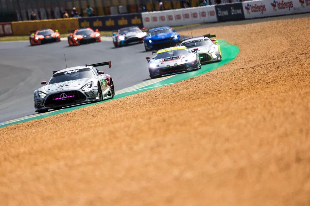 #62 Team Qatar by Iron Lynx Mercedes-AMG LMGT3: Abdulla Al-Khelaifi, Julian Hanses, Giuliano Alesi