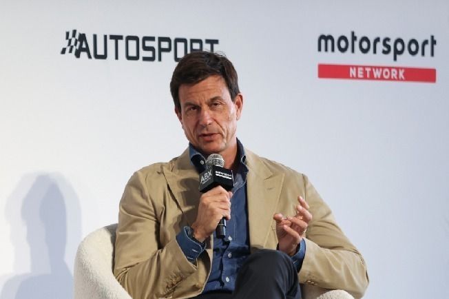 Toto Wolff sobre o crescimento da F1: "Estávamos protegidos de nós mesmos"
