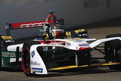 Abt bate Di Grassi em dia de domínio da Audi em Berlim