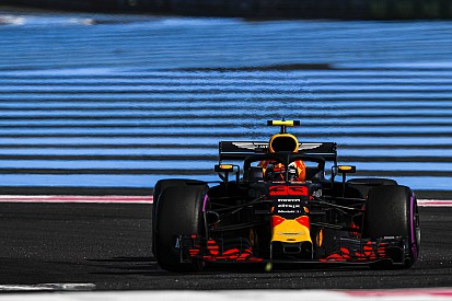 Verstappen blijft kritisch: "Nog niet goed genoeg"