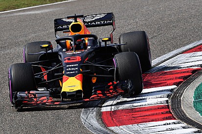 Ricciardo második (bakui) győzelmére készül, Verstappen javítana