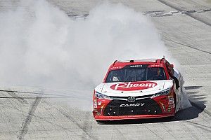 Ryan Preece vence etapa de Bristol da Xfinity Series