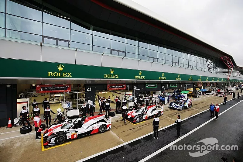 #7 Toyota Gazoo Racing Toyota TS050: Mike Conway, Kamui Kobayashi, Jose Maria Lopez, #8 Toyota Gazoo Racing Toyota TS050: Sébastien Buemi, Kazuki Nakajima, Fernando Alonso, in the pits