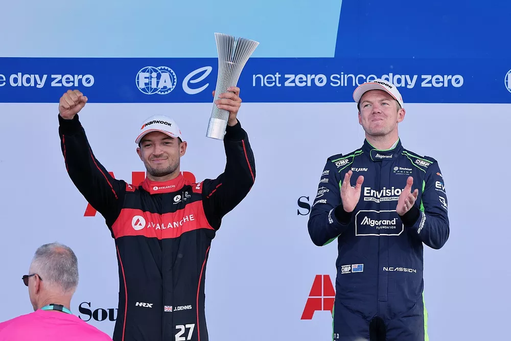 Podium: second place Jake Dennis, Andretti Autosport, Race winner Nick Cassidy, Envision Racing