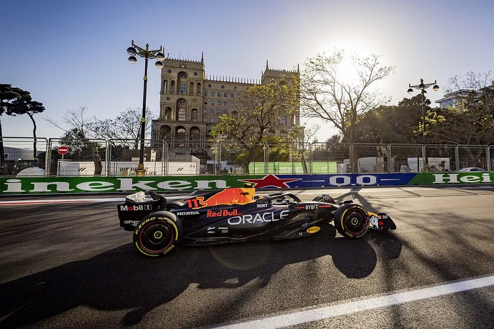 Sergio Perez, Red Bull Racing RB19