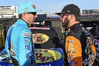 Joe Gibbs ha"sudado" por tener a Truex y Busch