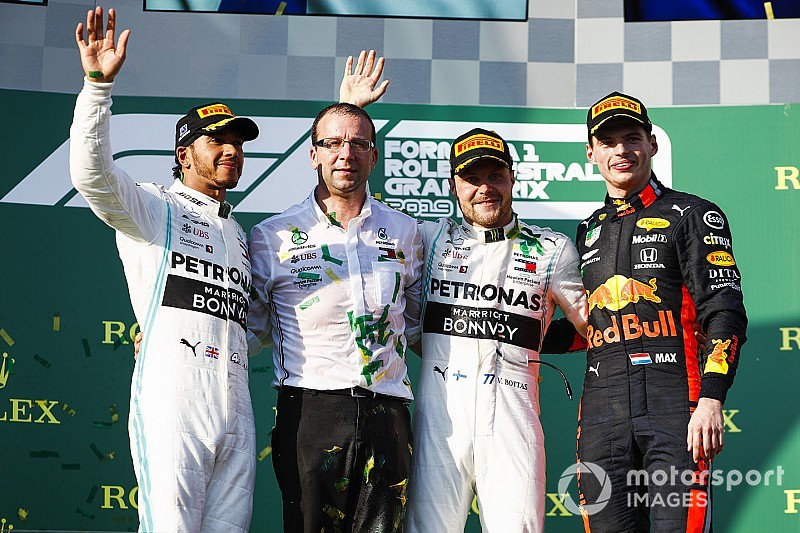 Bottas wint seizoensouverture in Australië, Verstappen knap derde met Red Bull-Honda