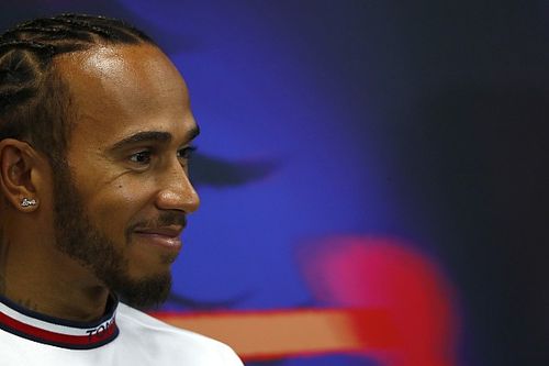 F1: Hamilton sobre aposentadoria: "Eu amo o que estou fazendo e não pretendo parar tão cedo"