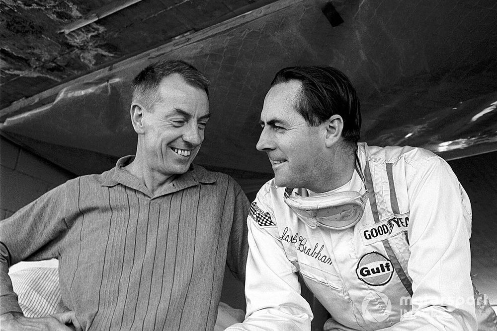 Ron Tauranac, diseñador de Brabham y el dueño del equipo Jack Brabham