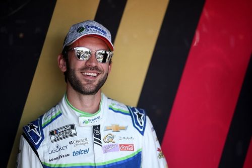 NASCAR Cup: Daniel Suárez assina com a Spire Motorsports para 2026