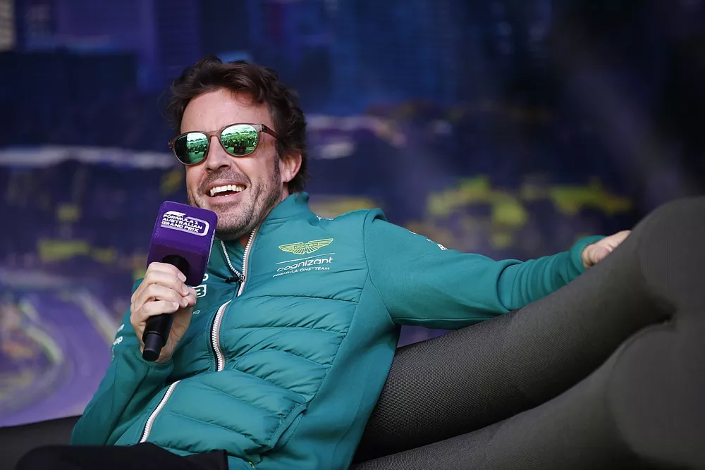 Fernando Alonso, Aston Martin F1 Team