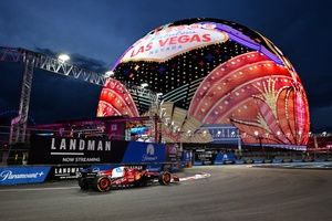Leclerc lidera la FP1 del GP de Las Vegas 2025 de F1 y Colapinto es 20°