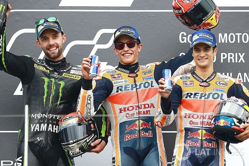 Podium: Ganador, Marc M&aacute;rquez, Repsol Honda Team, segundo, Jonas Folger, Monster Yamaha Tech 3, tercero, Dani Pedrosa, Repsol Honda Team