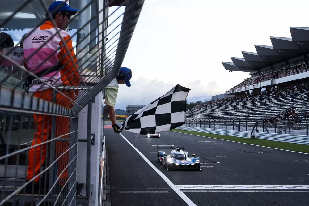 #35 Alpine Endurance Team Alpine A424: Paul-Loup Chatin, Ferdinand Habsburg, Charles Milesi