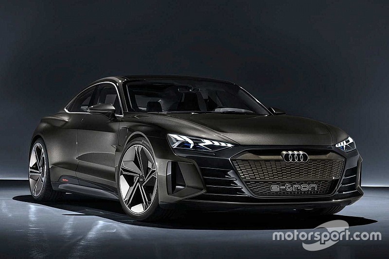 Audi презентувала «найшвидший серійний електрокар» e-Tron GT