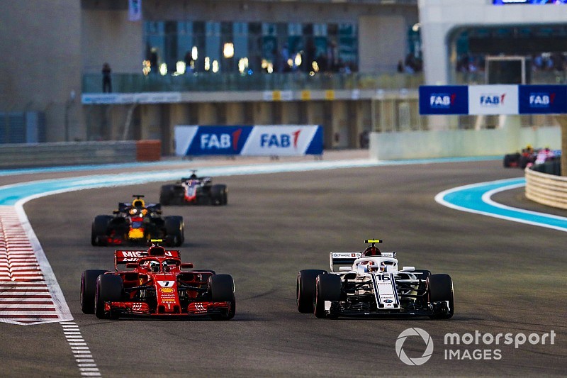 Räikkönen szerint Leclercnek könnyebb dolga lesz a Ferrarinál, mint neki volt