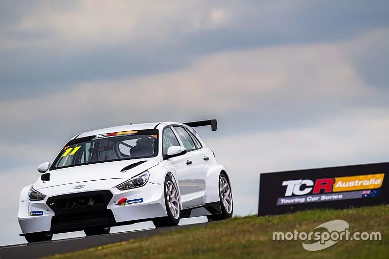 TCR Australia launch cars