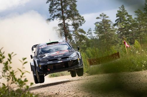 Rovanpera nie zwalnia 