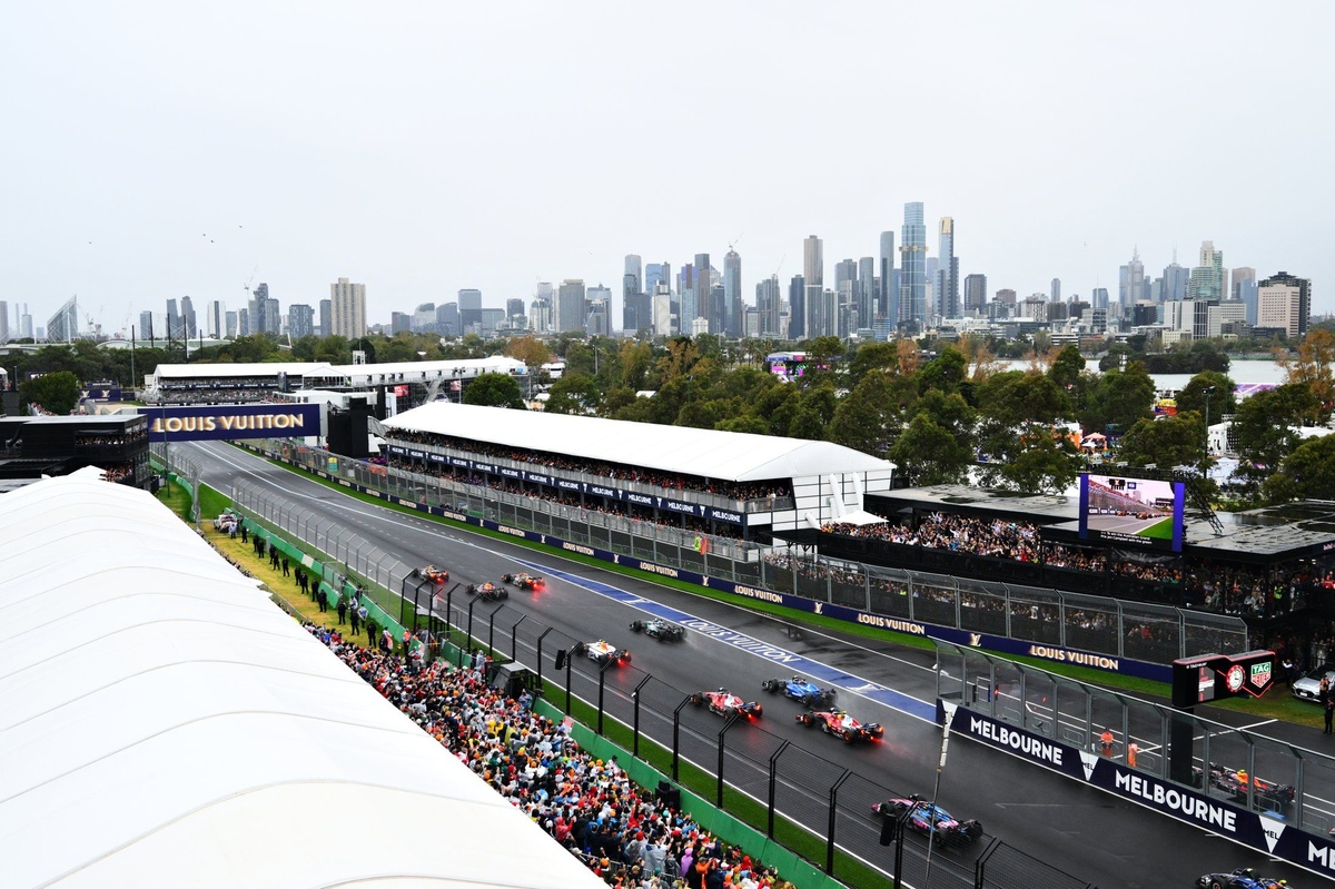 FIA eases Australia GP curfews as F1 teams reroute staff