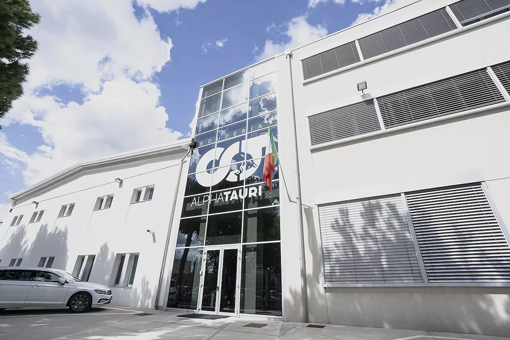 AlphaTauri fabriek