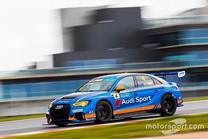 Garth Tander, Melbourne Performance Center Audi RS 3 LMS TCR