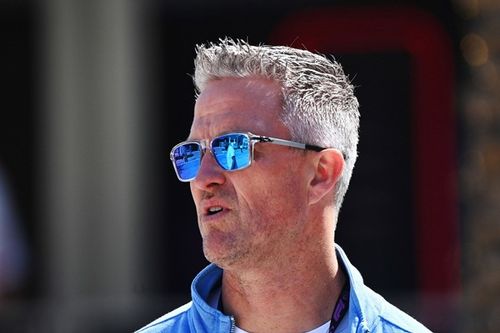 Ralf Schumacher: Sainz es ahora el probable candidato al asiento de Mercedes