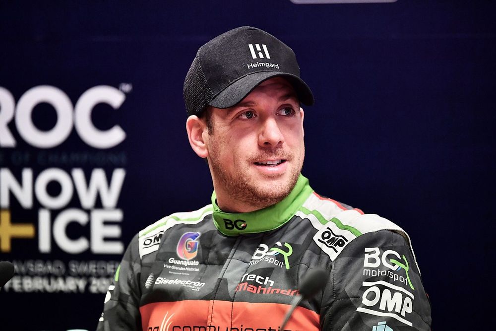 Conferencia de prensa, Benito Guerra