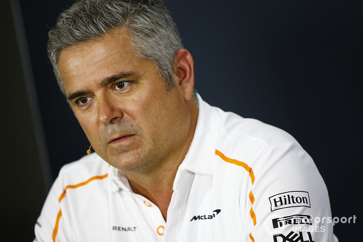 De Ferran: atual momento da McLaren “me deixa com raiva”