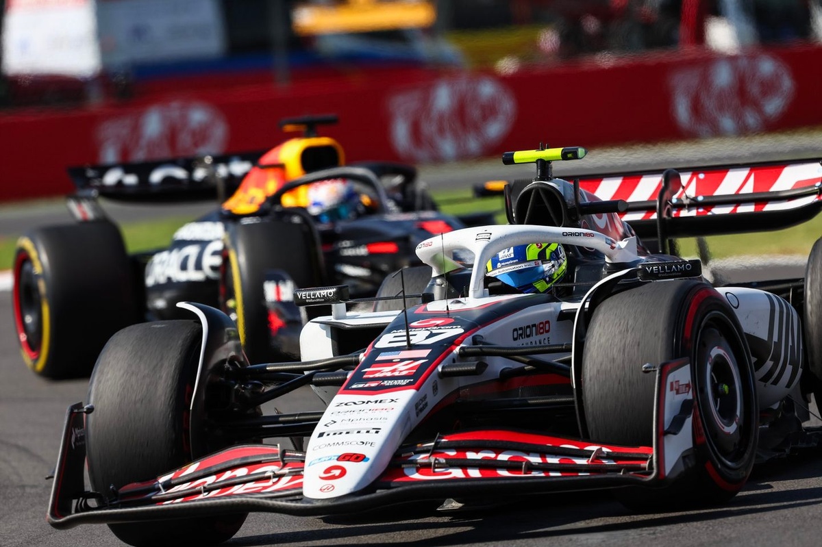 ベアマンがメキシコで殊勲の4位！ フェルスタッペン、ピアストリ