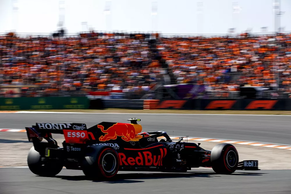 Sergio Perez, Red Bull Racing RB16B