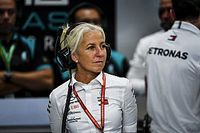 Hamilton elogia trabalho de preparadora física: “Melhor parceria”