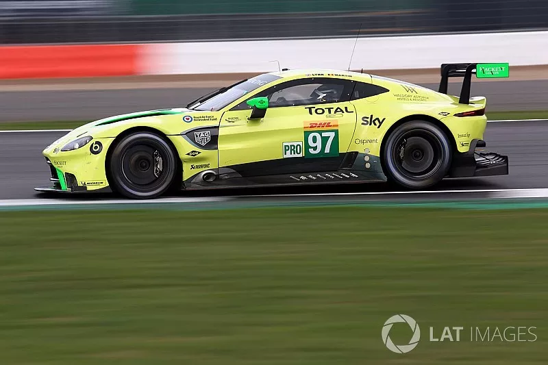 #97 Aston Martin Racing Aston Martin Vantage AMR: Alex Lynn, Maxime Martin, Jonathan Adam 