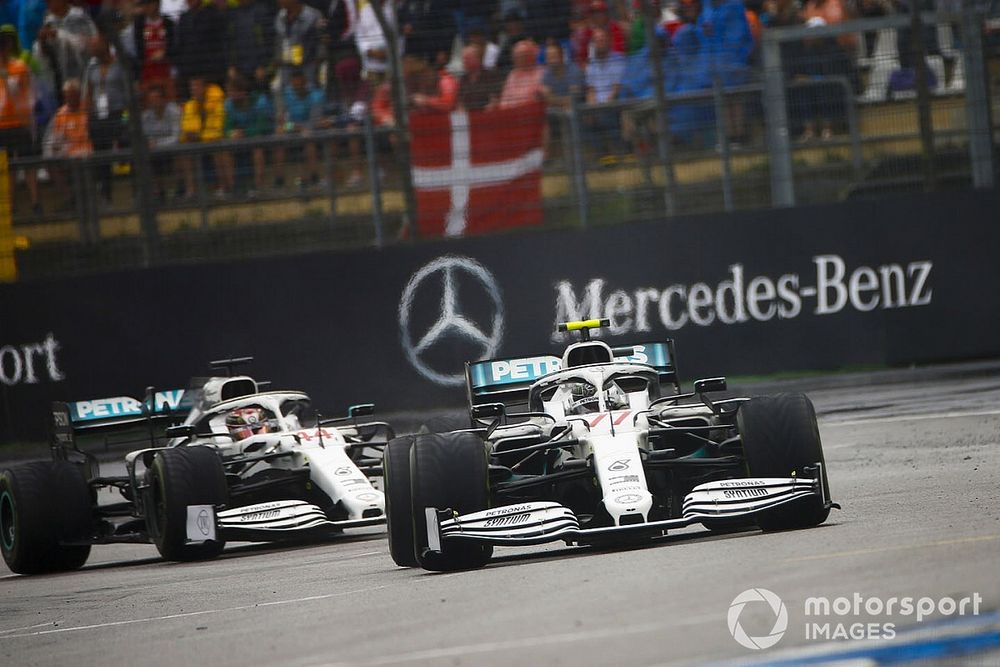 Valtteri Bottas, Mercedes AMG W10, Lewis Hamilton, Mercedes AMG F1 W10
