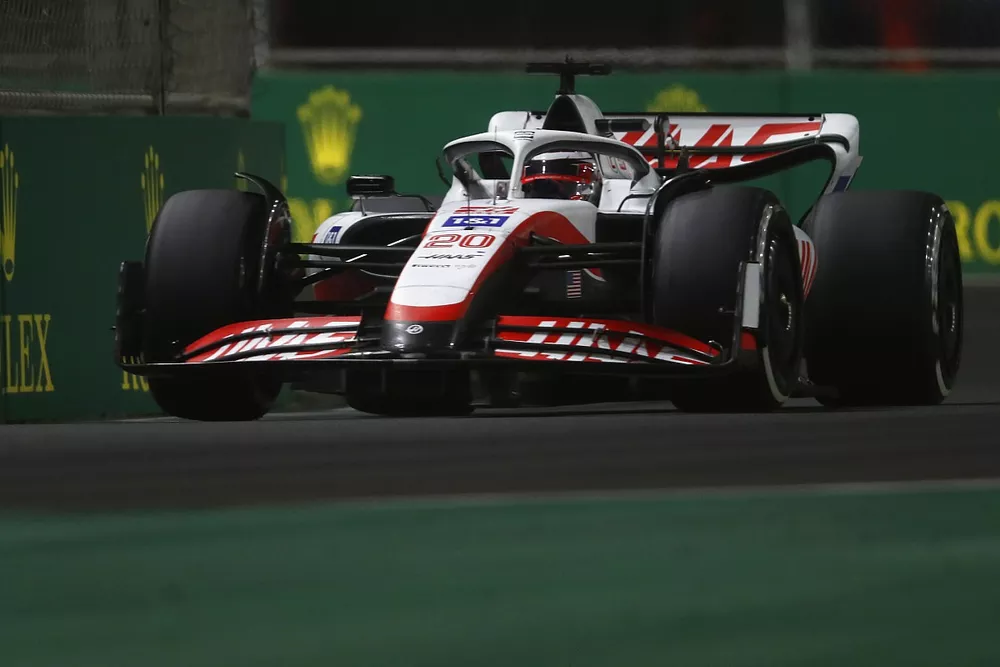 Kevin Magnussen, Haas VF-22