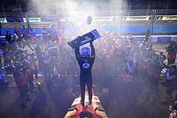 Londres E-Prix: Dennis es campe&oacute;n y Evans gana carrera de locura