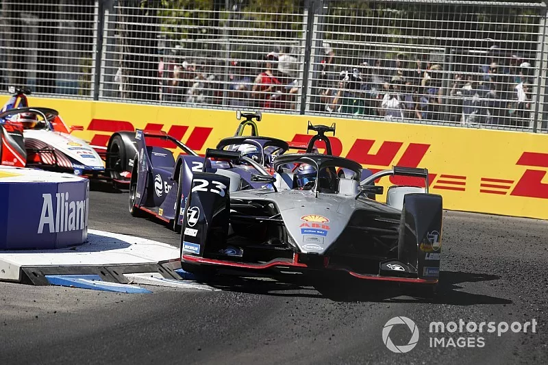 S&eacute;bastien Buemi, Nissan e.Dams, Nissan IMO1 Sam Bird, Envision Virgin Racing, Audi e-tron FE05 