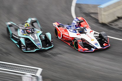 Rengeteg látványos kép a Formula E új szezonjáról: Massa, Vandoorne, Vergne…
