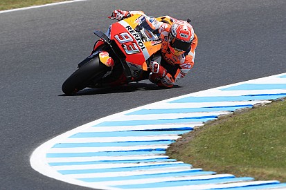 Marquez overwint lastige omstandigheden en pakt pole op Phillip Island