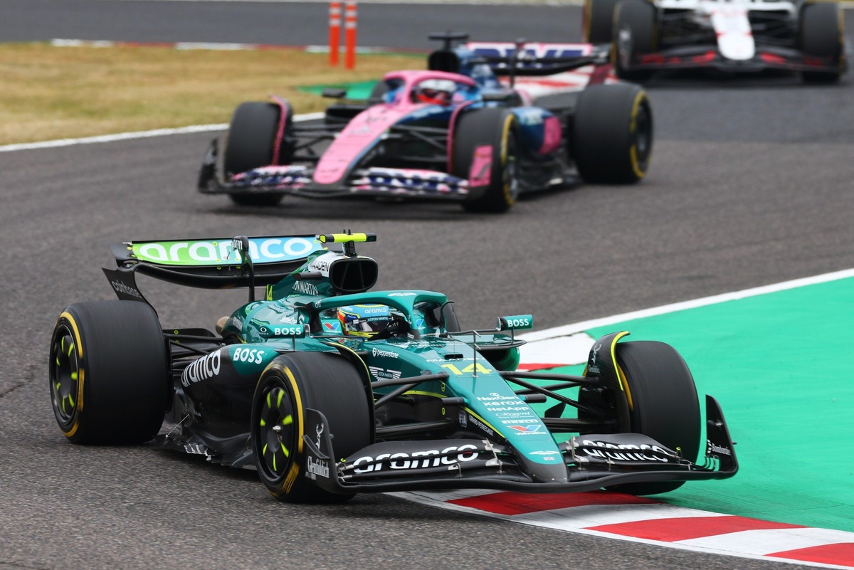 Alonso: “F1 noiosa? È sempre stata così, bisogna amarla così com’è”