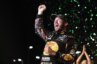 Chronologie und Stimmen: So lief das NASCAR-Finale 2017