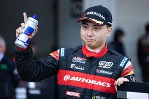 脱毛GT-Rは今年も“猫猫”コラボ！ NILZZ Racing、スーパーGT戦う