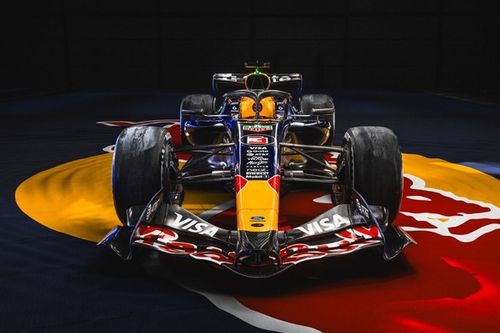 Red Bull, 2026 F1 renk d&uuml;zenini tanıtan ilk takım oldu!