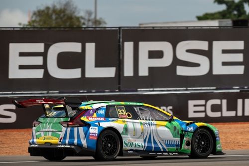 Stock Car: Nelsinho Piquet domina e vence corrida principal de Bras&iacute;lia