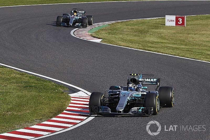Valtteri Bottas, Mercedes AMG F1 W08, Lewis Hamilton, Mercedes AMG F1 W08