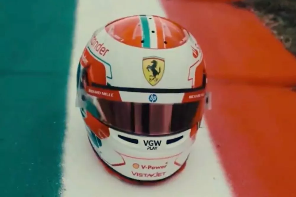 Il nuovo casco di Charles Leclerc