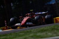 Sainz admite un fin de semana "duro" en Imola, pero señala hay luz en el túnel