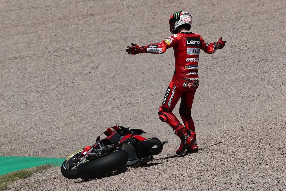 La chute de Francesco Bagnaia, Ducati Team 