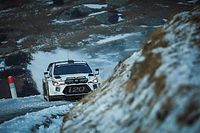 V&iacute;deo: Loeb se sube al Hyundai WRC 48 horas despu&eacute;s de acabar el Dakar